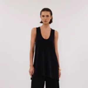 DISSH Ray black scoop longline knit top - m / black
